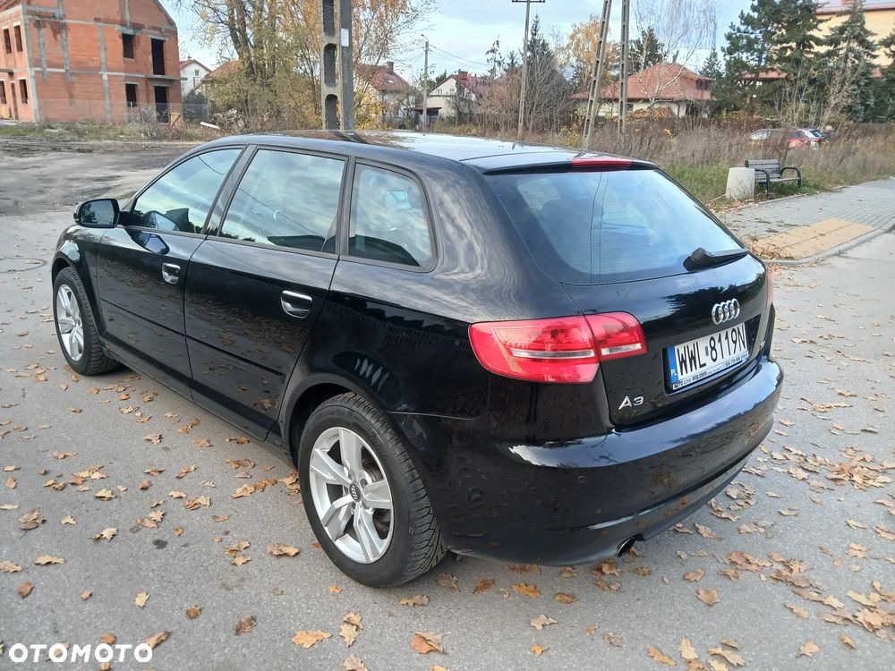 Audi A3 Sportback - 4