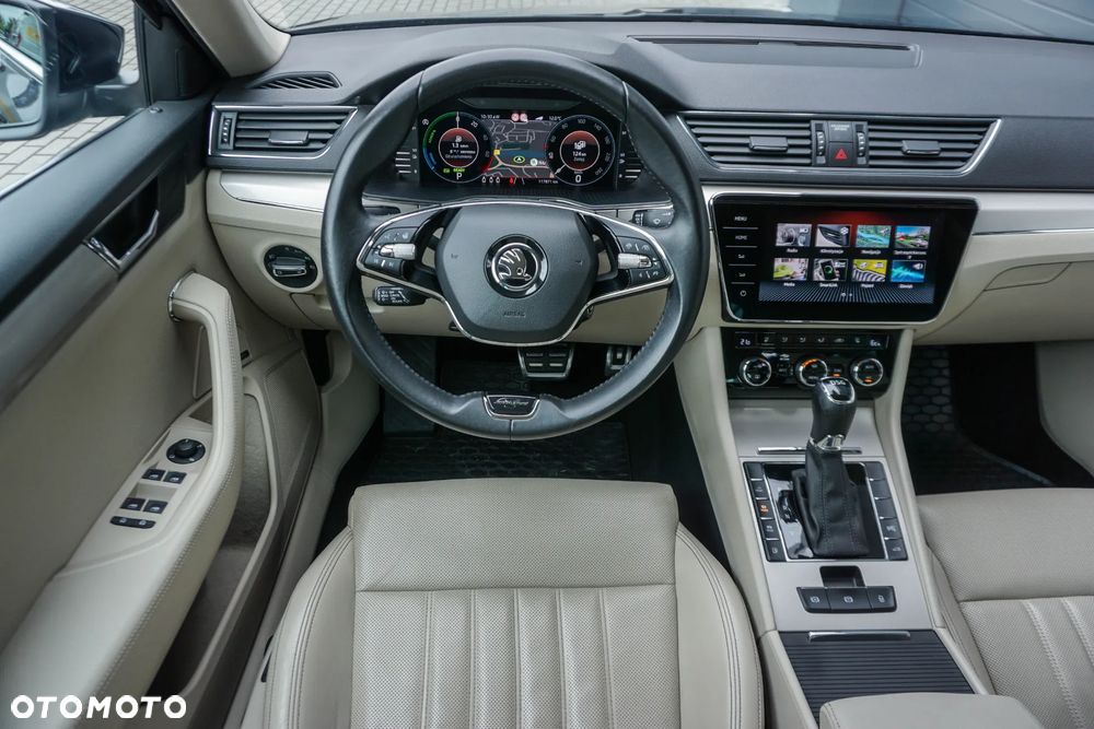 Skoda Superb 1.4 TSI Plug-In Hybrid L&K DSG - 39