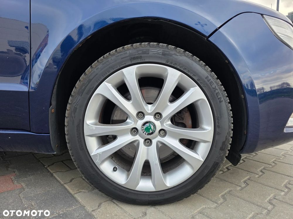 Skoda Superb 2.0 TSI Ambition DSG - 26