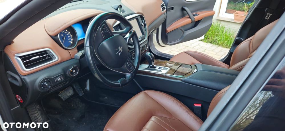 Maserati Ghibli Diesel - 11