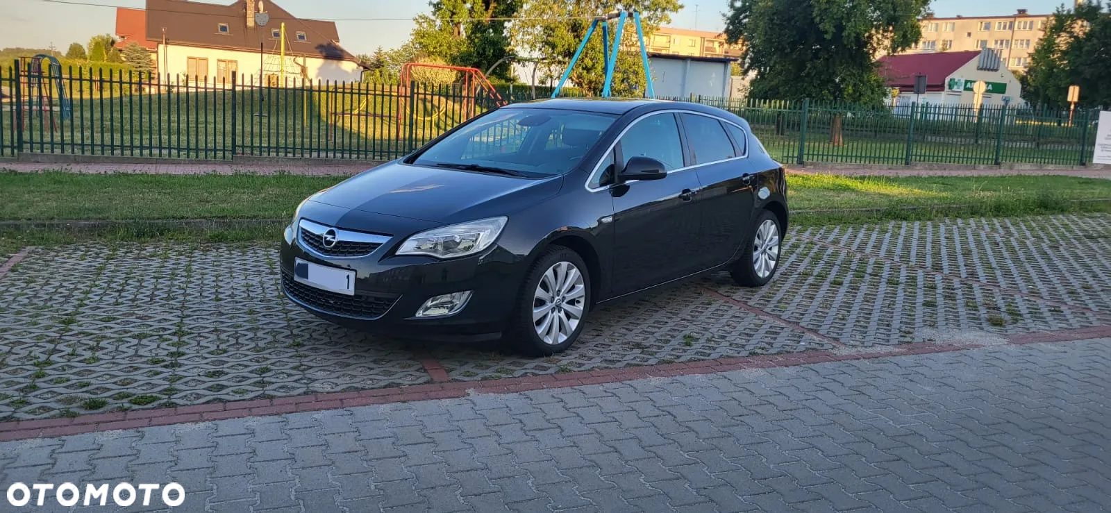 Opel Astra 1.4 Turbo Cosmo - 2