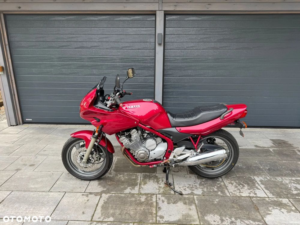 Yamaha XJ - 2