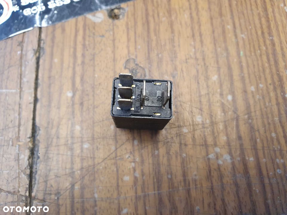 Przekaznik Przekaźnik 373 370 614 53 395 Sterownik Moduł Audi VW Skoda Seat - 20