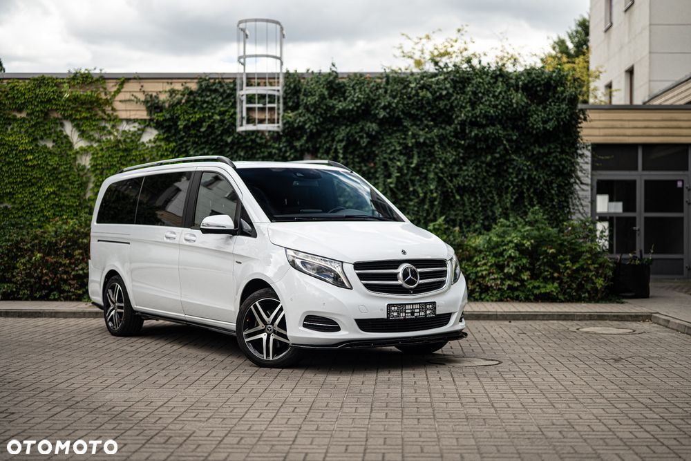 Mercedes-Benz Klasa V - 6