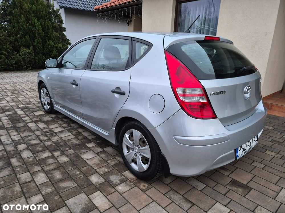 Hyundai i30 1.4 Base - 4