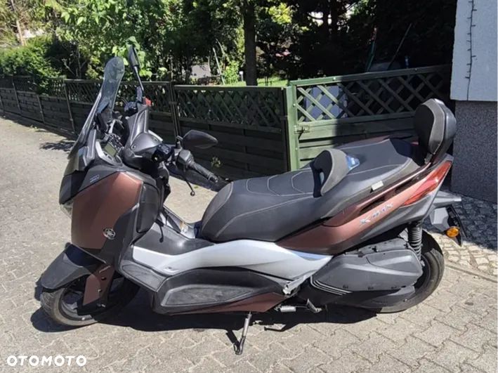 Yamaha X-max - 6