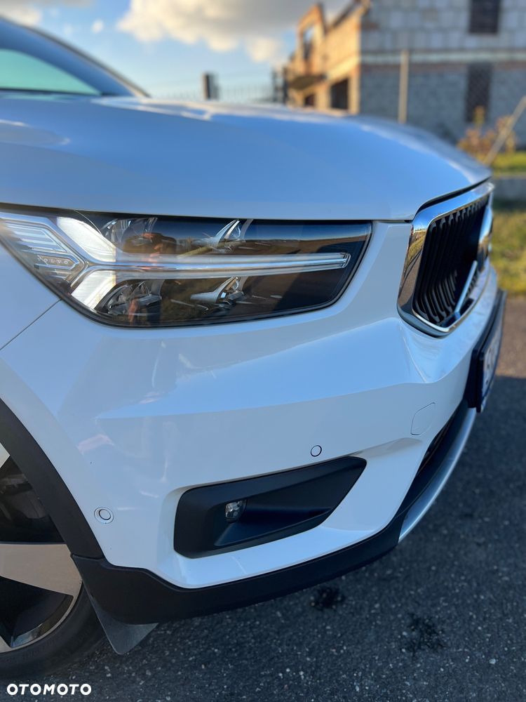 Volvo XC 40 T4 AWD Momentum Pro - 11