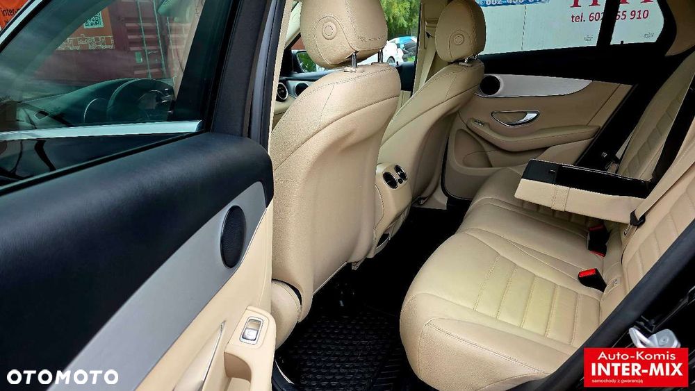 Mercedes-Benz GLC - 30