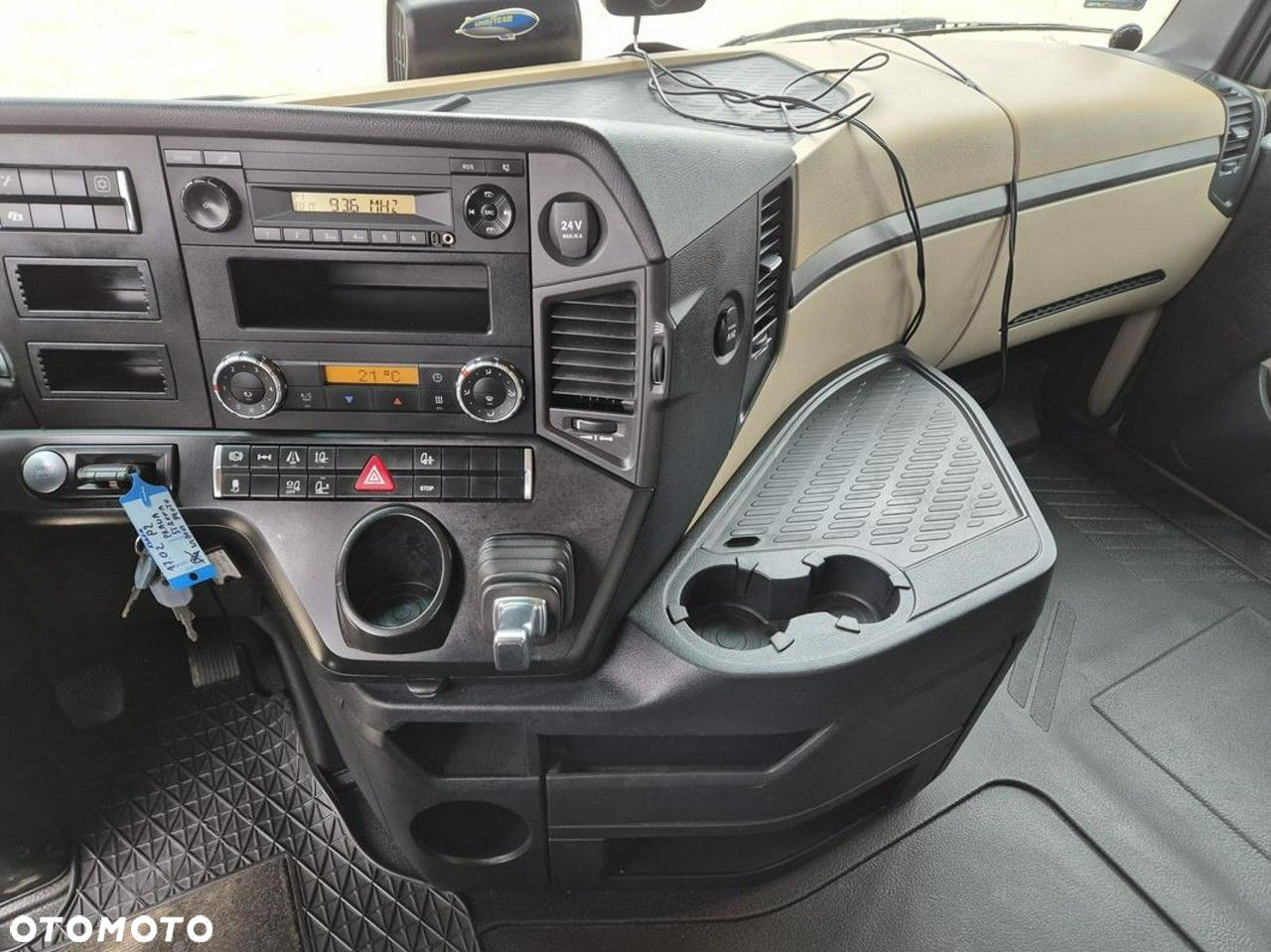 Mercedes-Benz Actros - 19