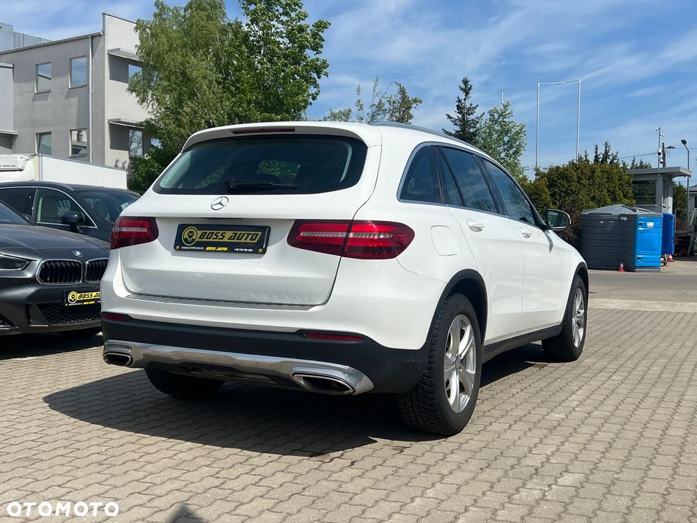 Mercedes-Benz GLC 250 4Matic 9G-TRONIC - 9