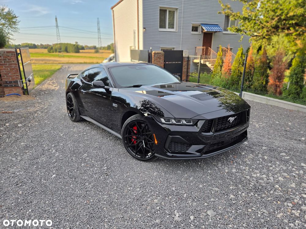 Ford Mustang - 18