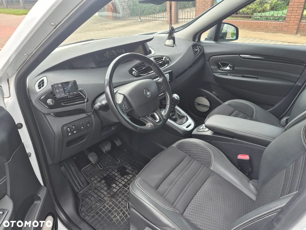 Renault Scenic 1.5 dCi Bose EDition - 9