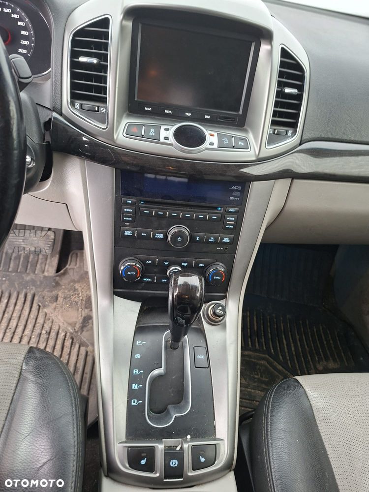 Chevrolet Captiva - 10