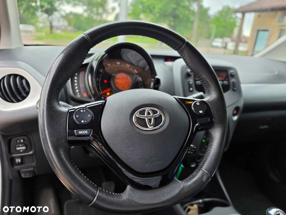Toyota Aygo - 14