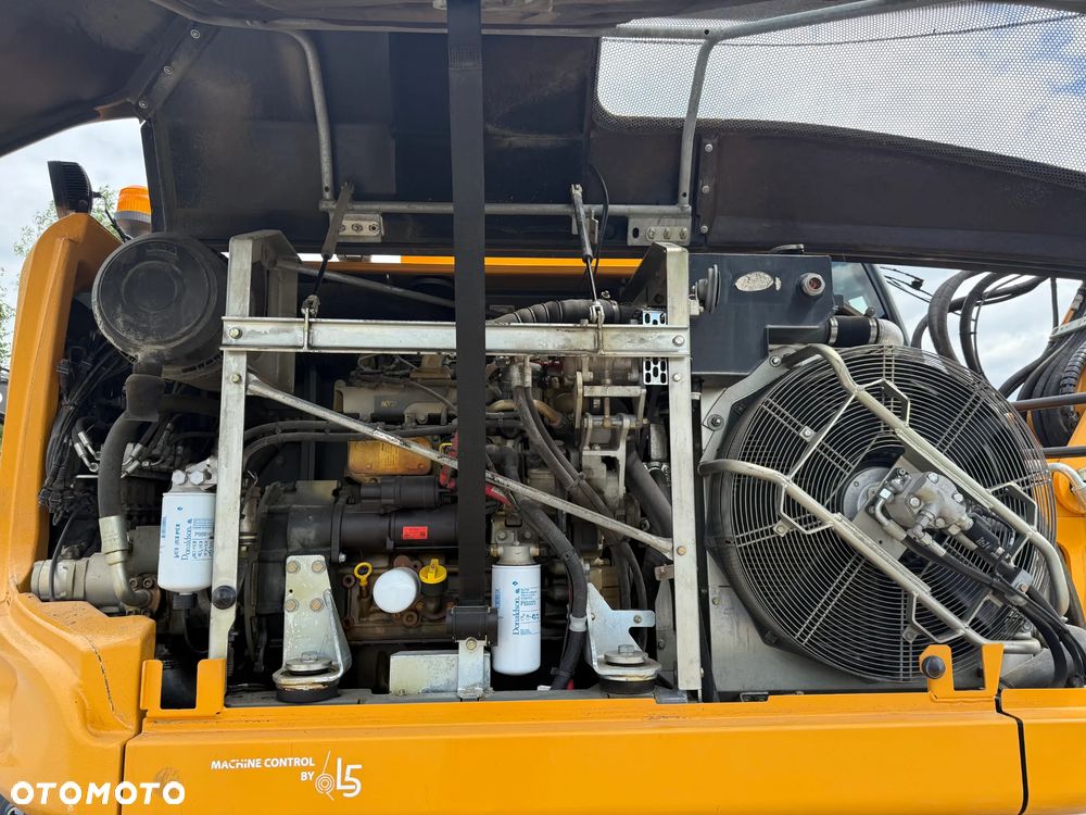 Liebherr 910 Rototilt + Szczypce - 12