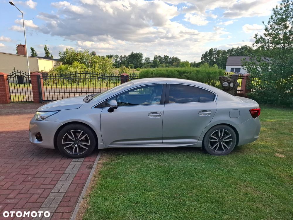 Toyota Avensis 1.8 Prestige - 2