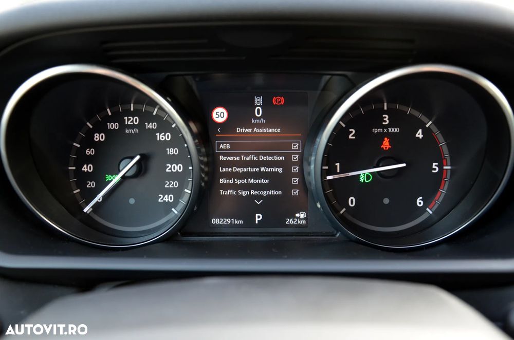 Land Rover Discovery 2.0 L SD4 Ingenium HSE Luxury - 25