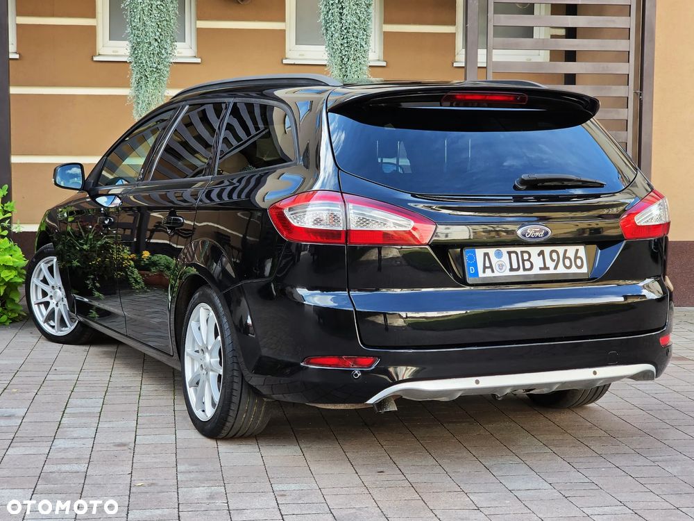 Ford Mondeo 2.0 TDCi Champions Edition - 31