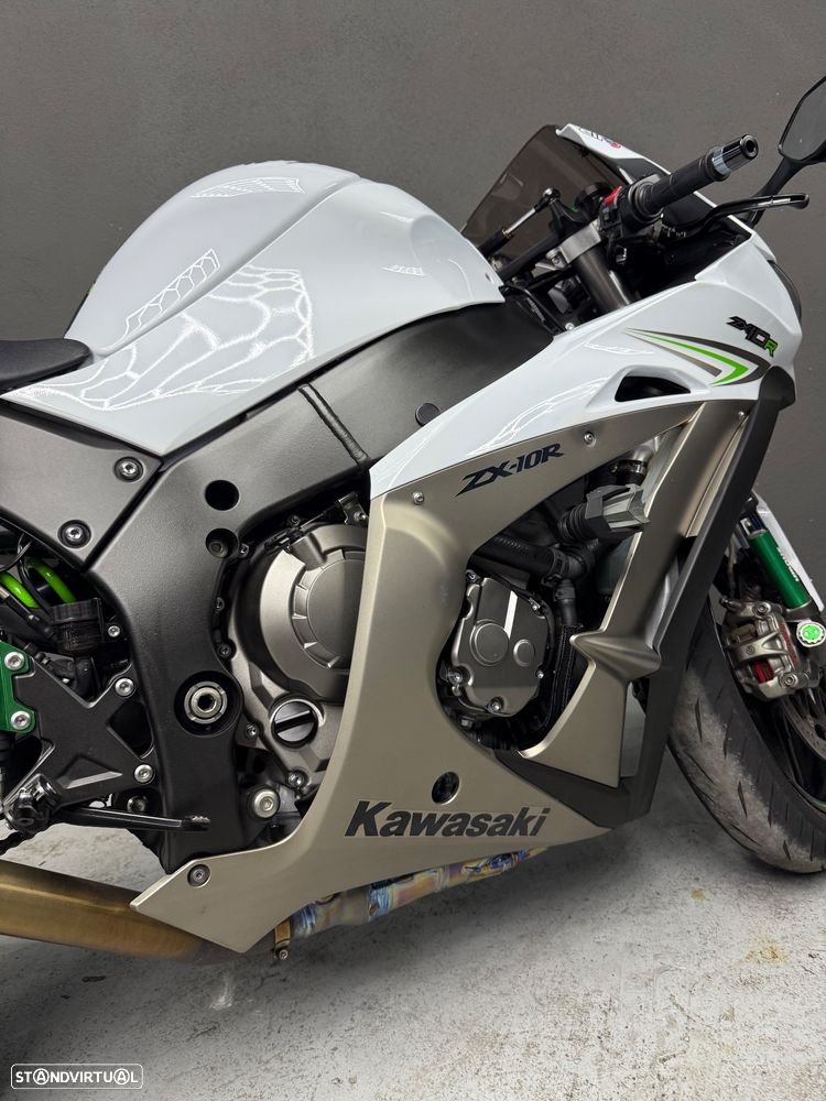 Kawasaki ZXR Zx10r - 19