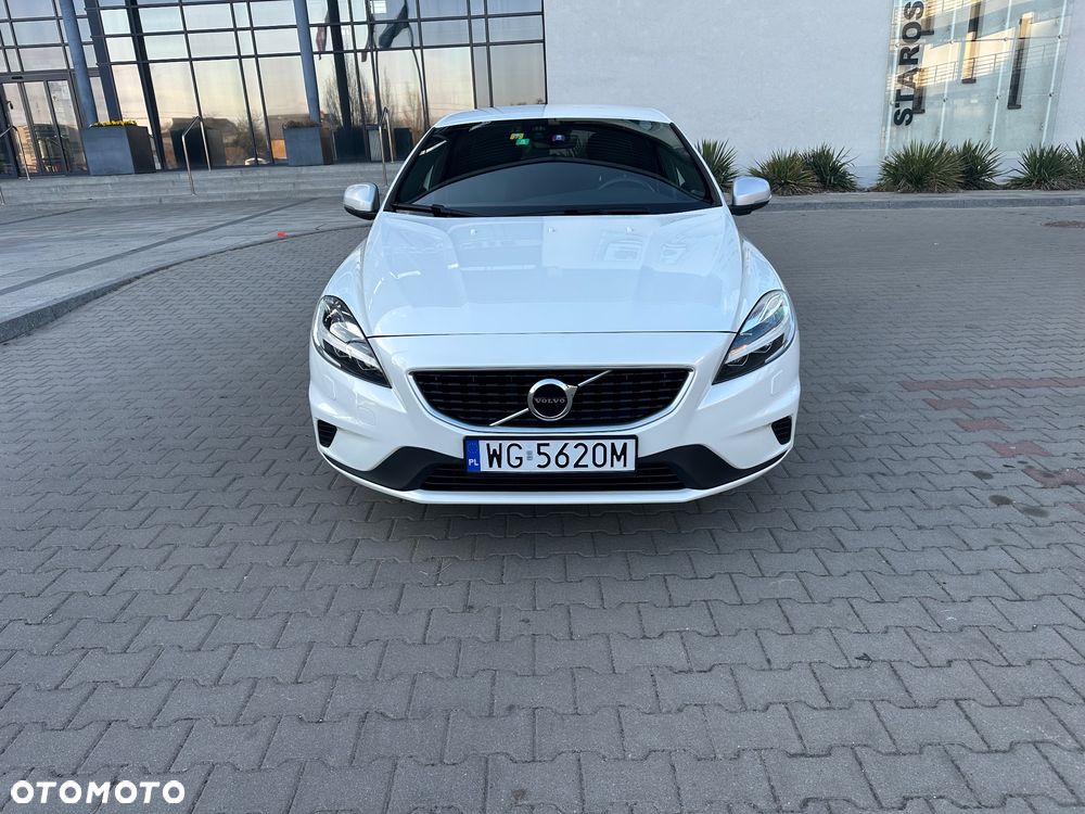 Volvo V40 T2 RDesign - 2