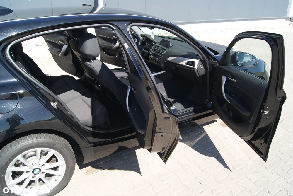 BMW Seria 1 118d - 8