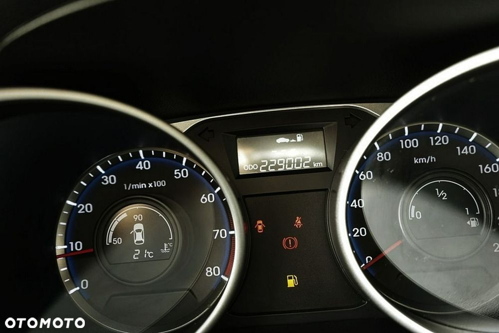 Hyundai ix35 - 25