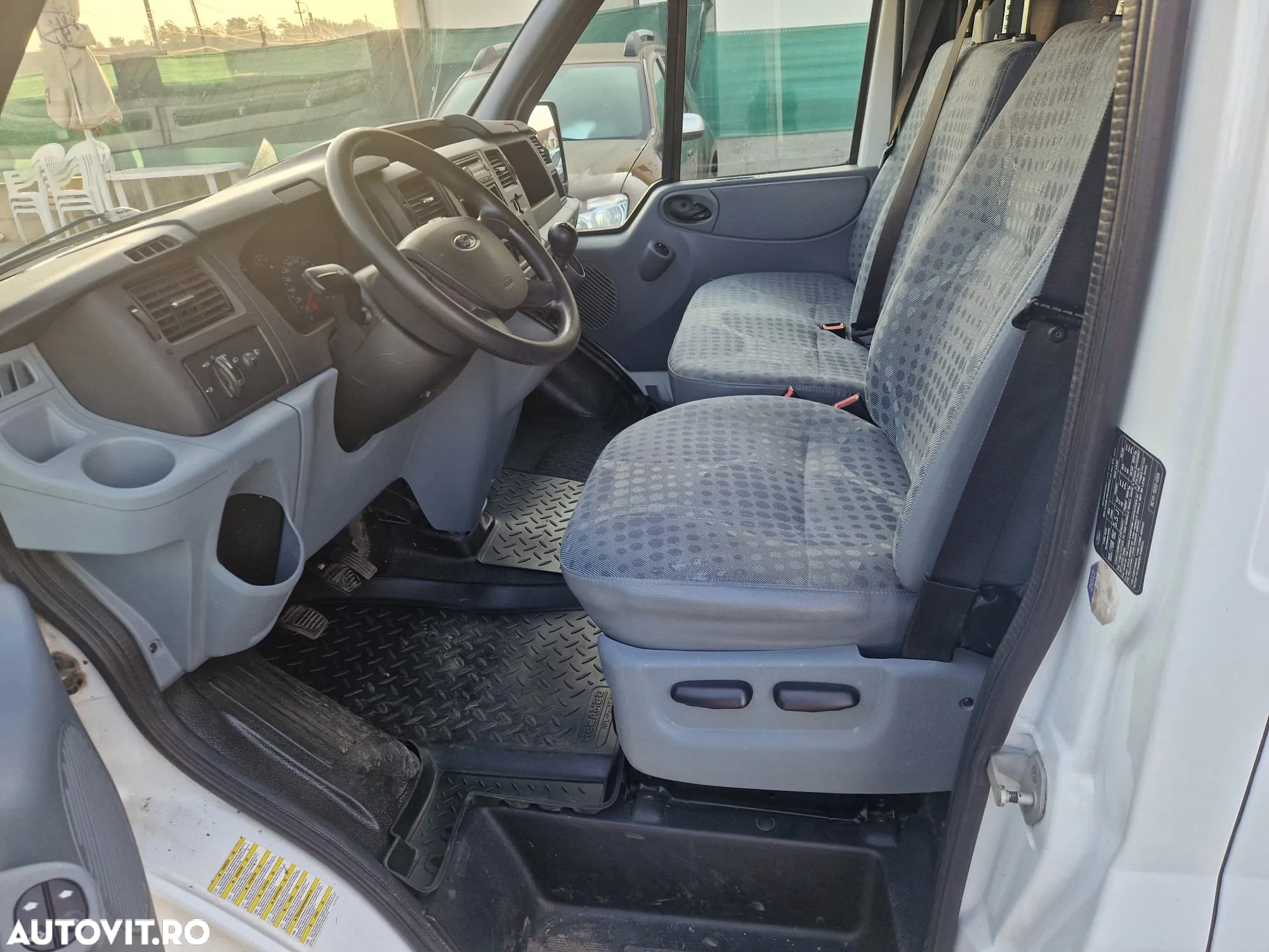 Ford Transit 300 K TDCi Pkw VA Basis - 7
