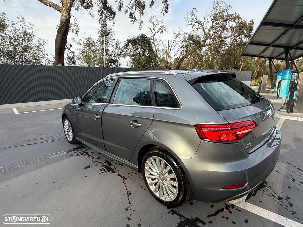 Audi A3 Sportback - 4