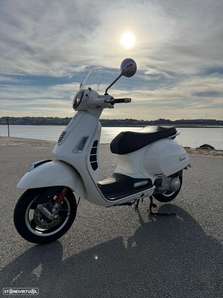 Vespa GTS Super GTS 300 ie - 6