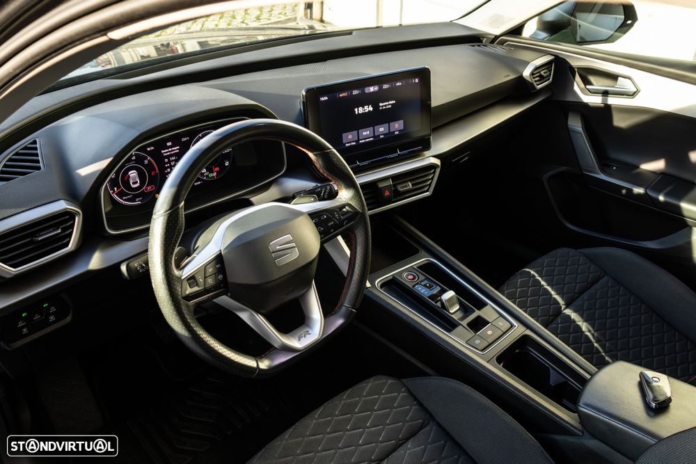 SEAT Leon ST 2.0 TDI FR DSG - 25