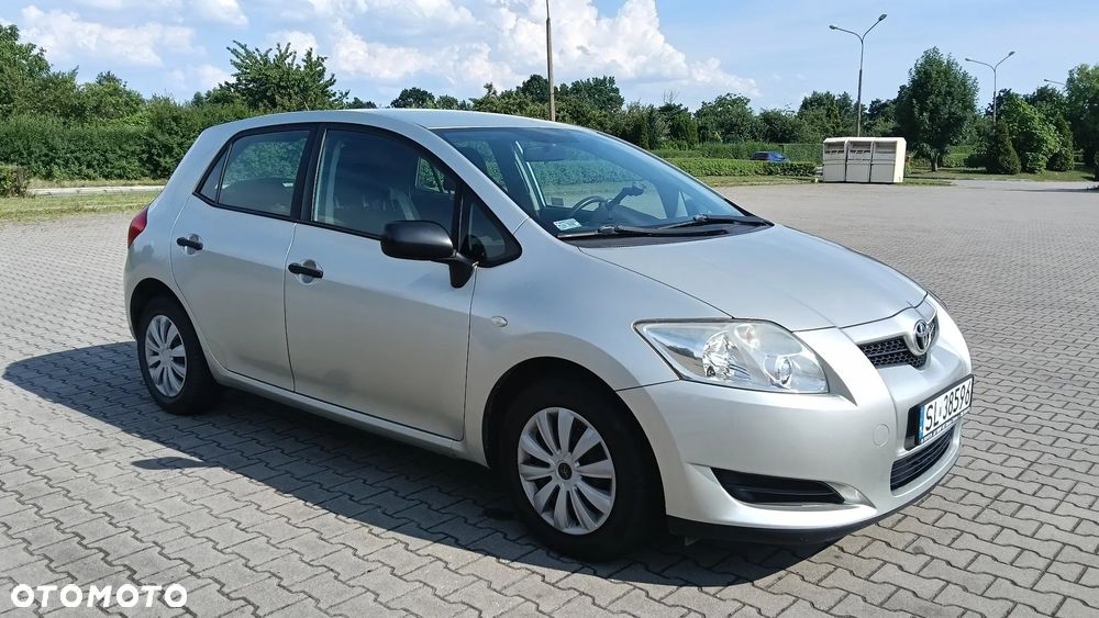 Toyota Auris - 3