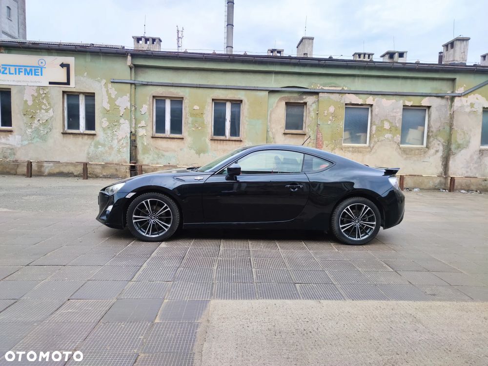 Toyota GT86 2.0 Prestige - 6