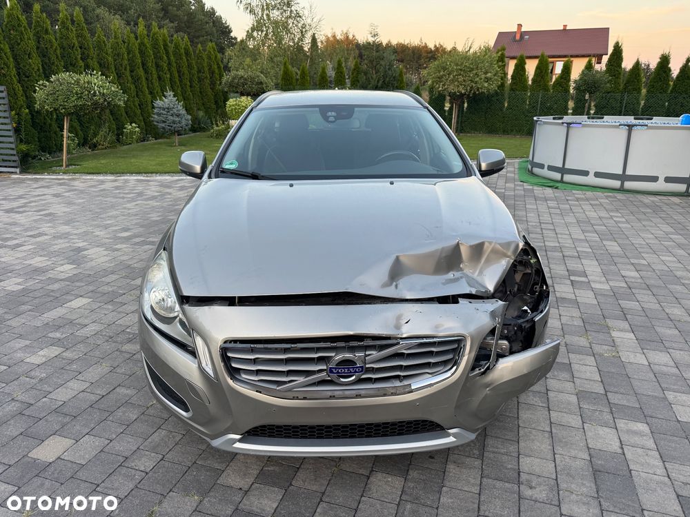 Volvo V60 DRIVe Kinetic - 2
