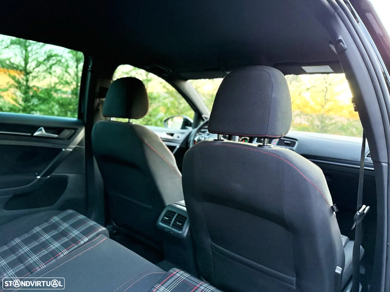 VW Golf 2.0 TSi GTi DSG Performance - 22