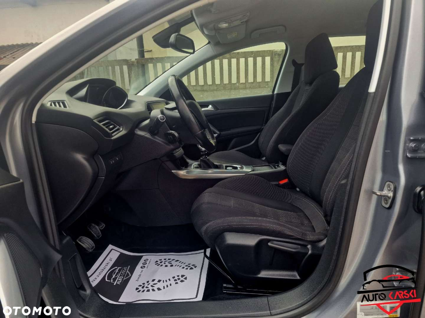Peugeot 308 - 32