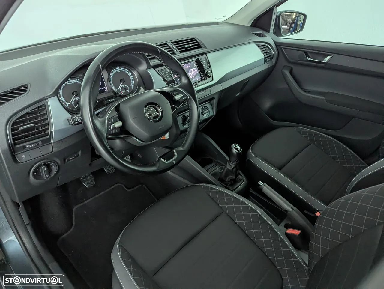 Skoda Fabia 1.0 TSI Active - 18