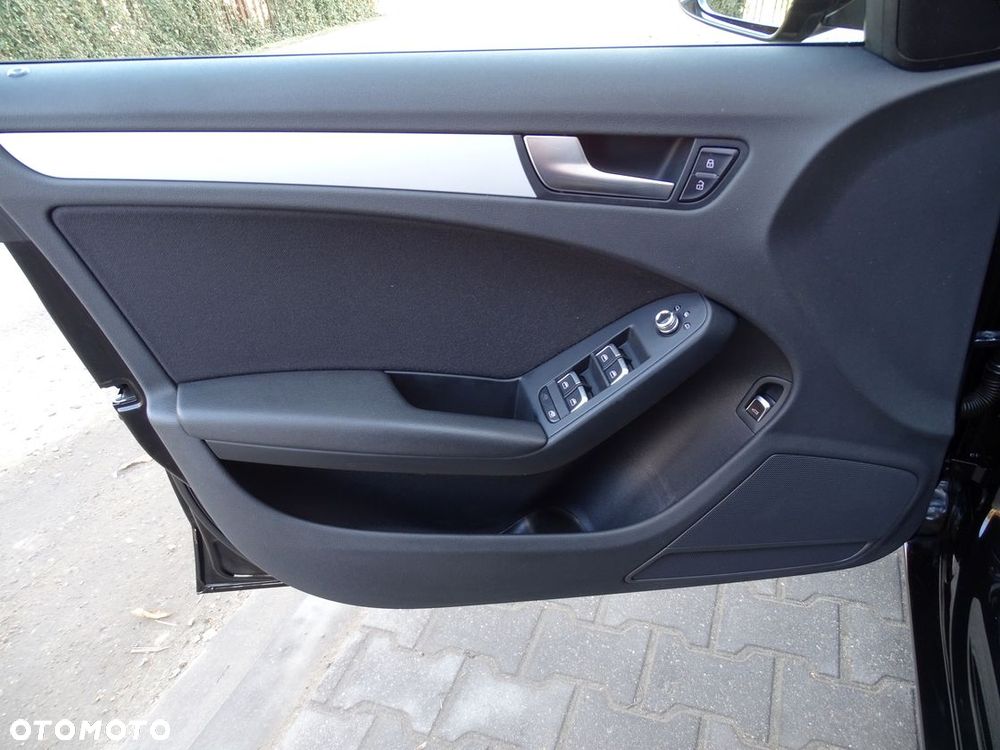 Audi A4 Avant 2.0 TDI S tronic quattro - 21