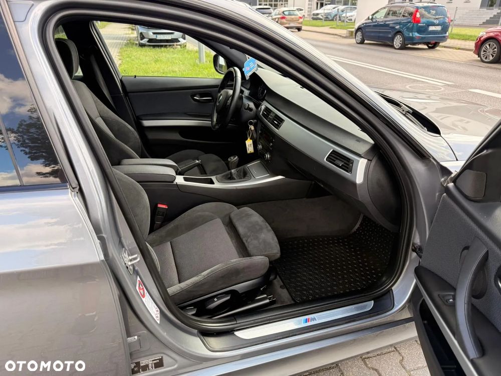 BMW Seria 3 - 15
