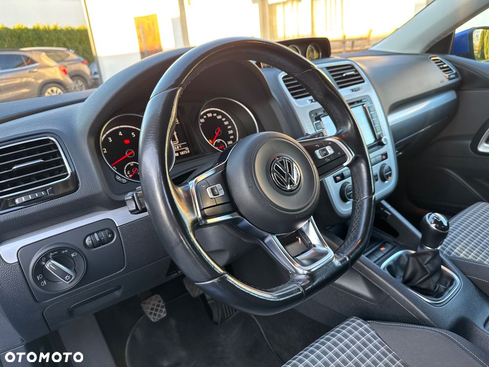 Volkswagen Scirocco 1.4 TSI (BlueMotion Technology) - 11