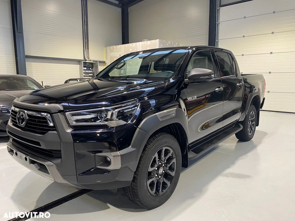 Toyota Hilux 2.8D 204CP 4x4 Double Cab AT MHEV Invincible - 8