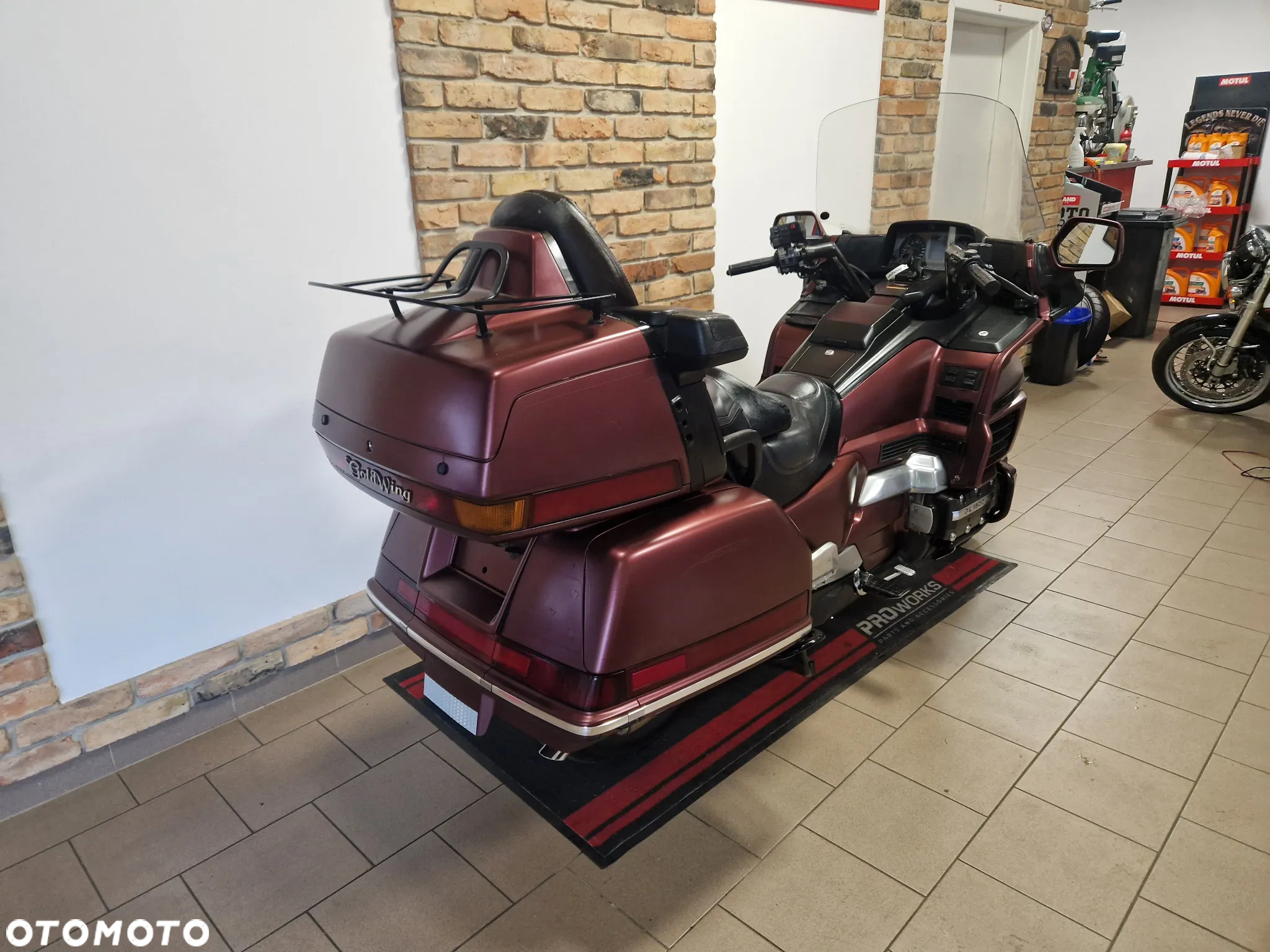 Honda GL - 19