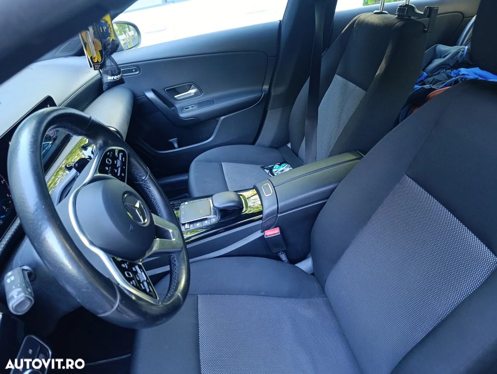 Mercedes-Benz CLA 180 - 13