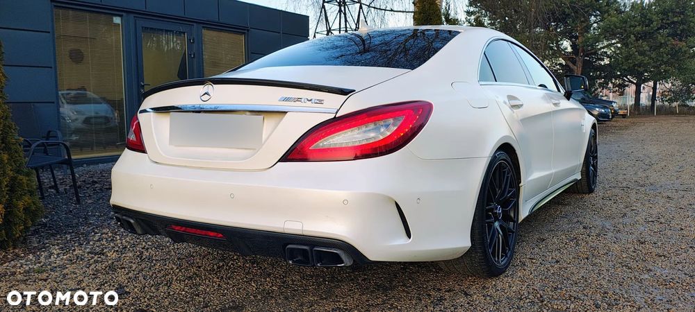 Mercedes-Benz CLS 63 AMG 4-Matic - 27