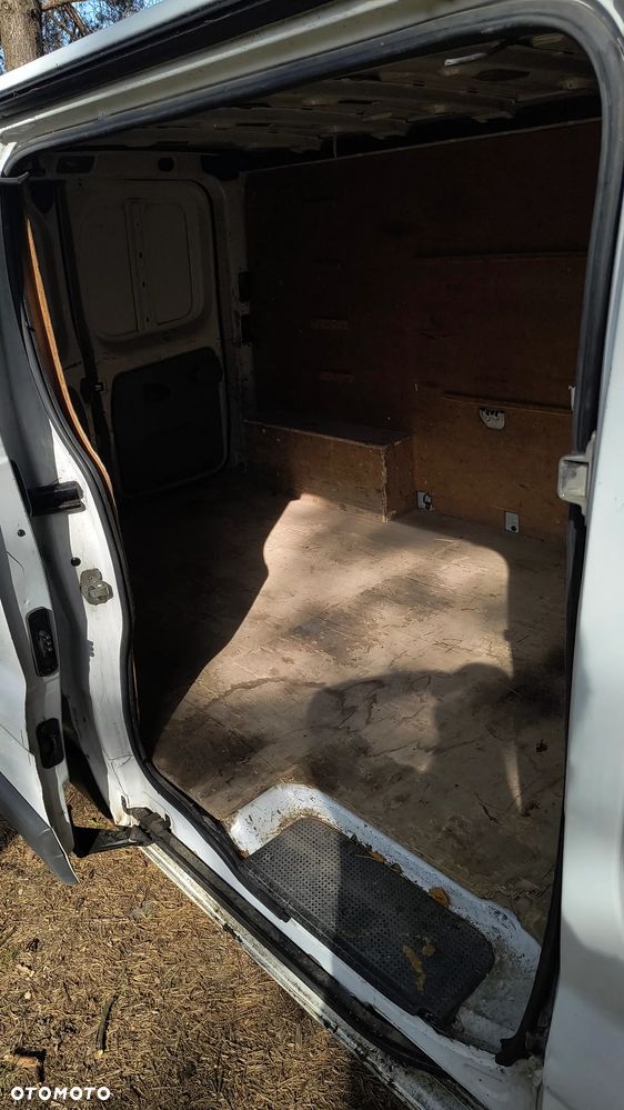 Opel Vivaro - 11