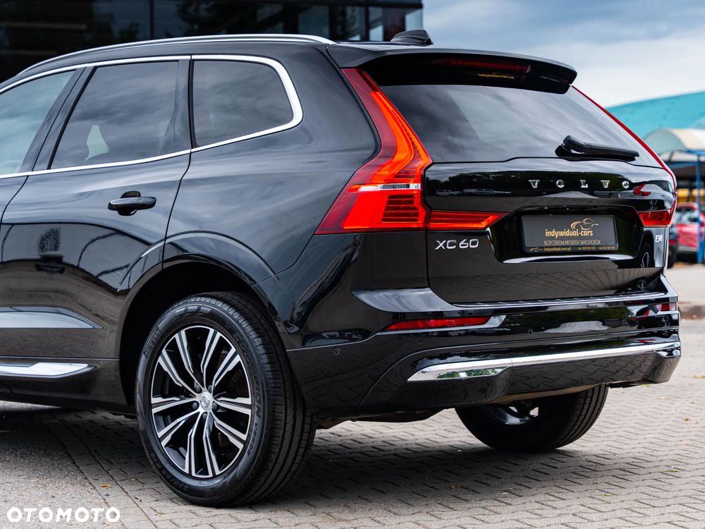 Volvo XC 60 B4 D Plus Bright - 11