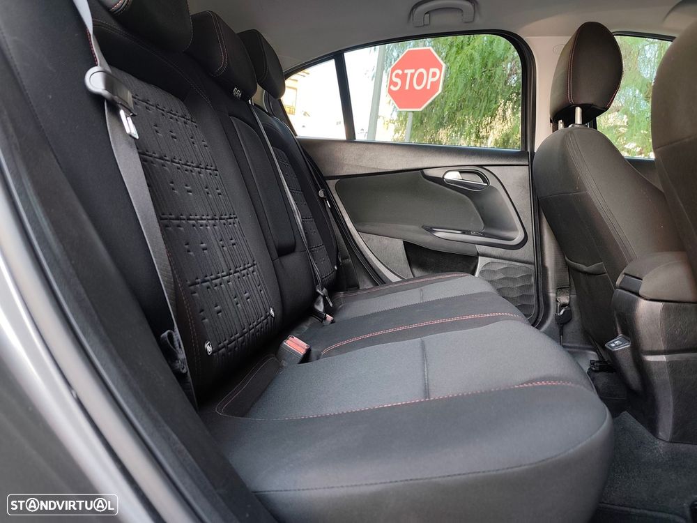 Fiat Tipo Cross 1.0 GSE T3 - 28
