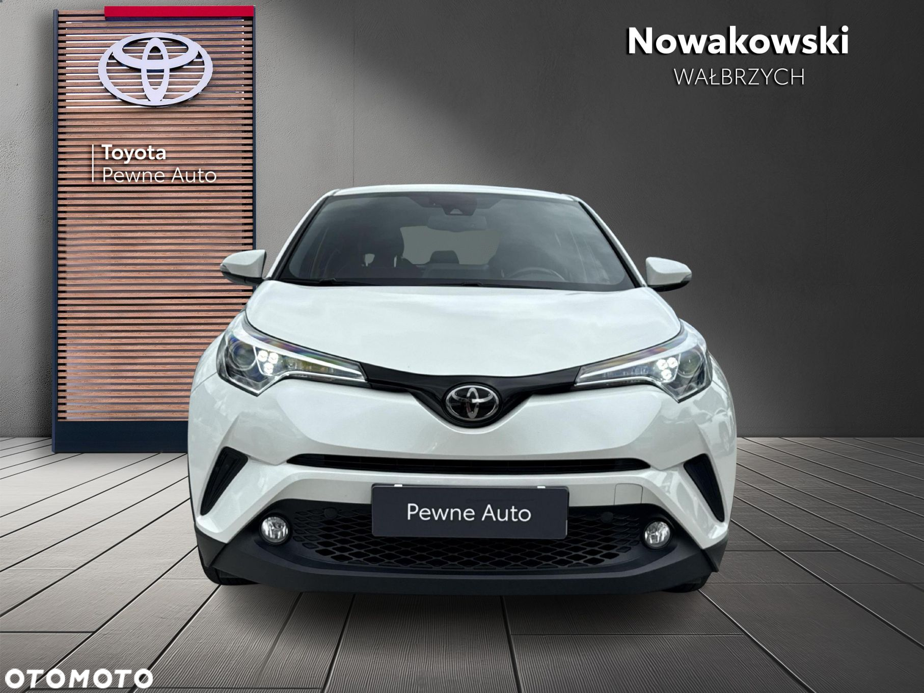 Toyota C-HR 1.2 T Premium CVT - 8