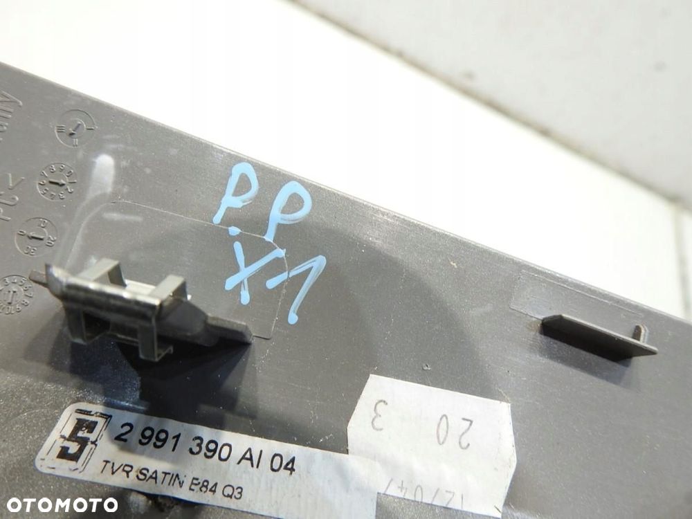 LISTWA OZDOBNA DRZWI PRAWY PRZÓD BMW X1 E84 2991390 - 2