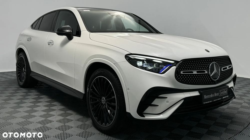 Mercedes-Benz GLC - 27