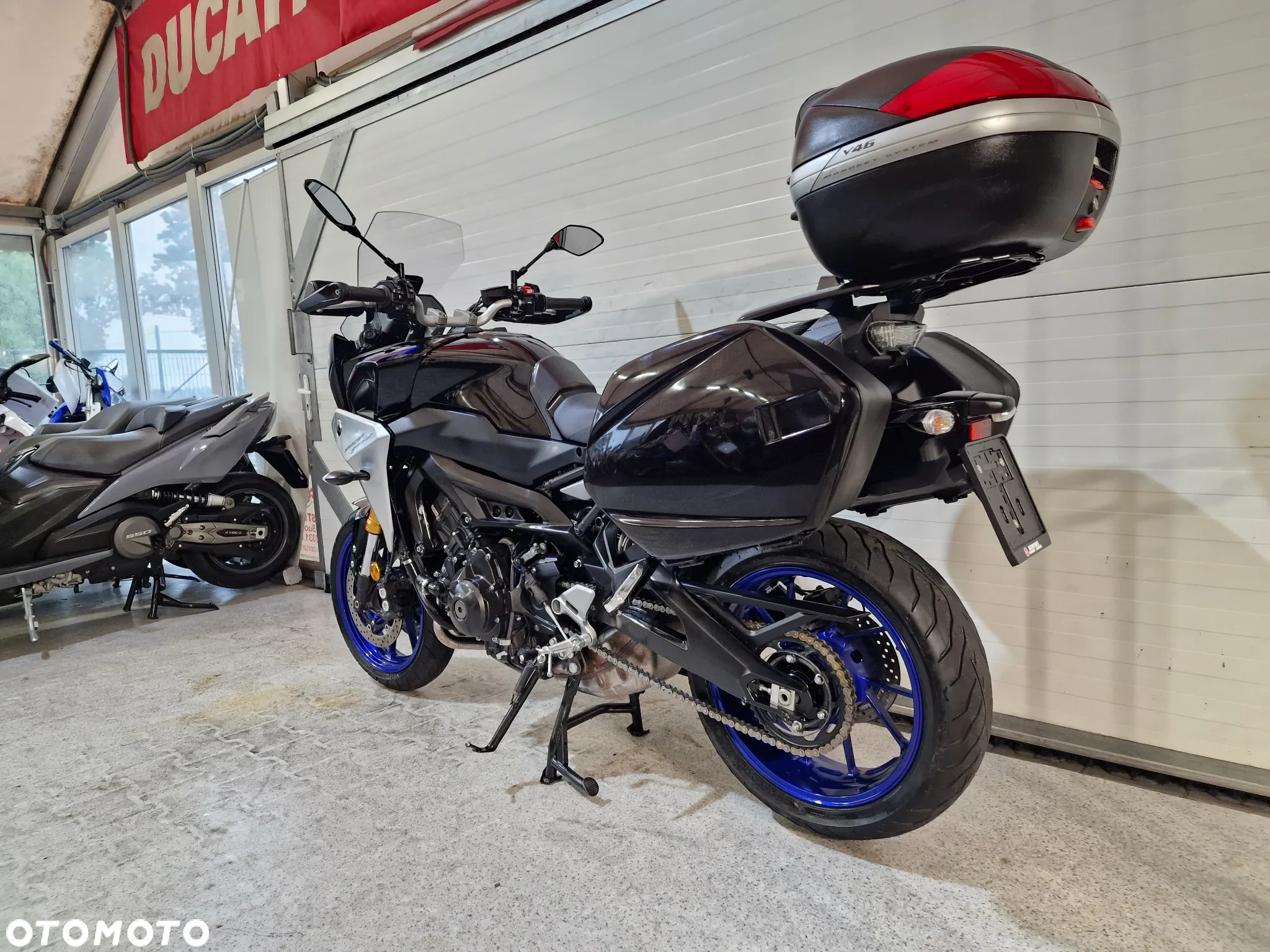 Yamaha MT - 6